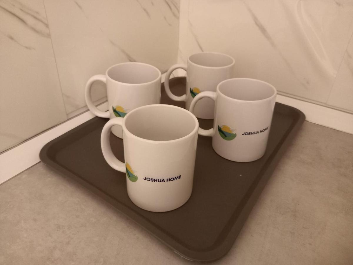 Joshua Home Maiori Luaran gambar